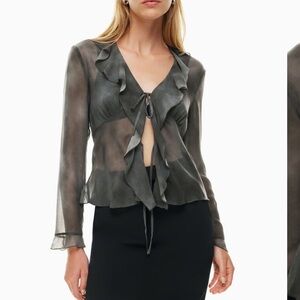 Aritzia Wilfred Frenchy Bouse in Black Nour Size S.  NWT